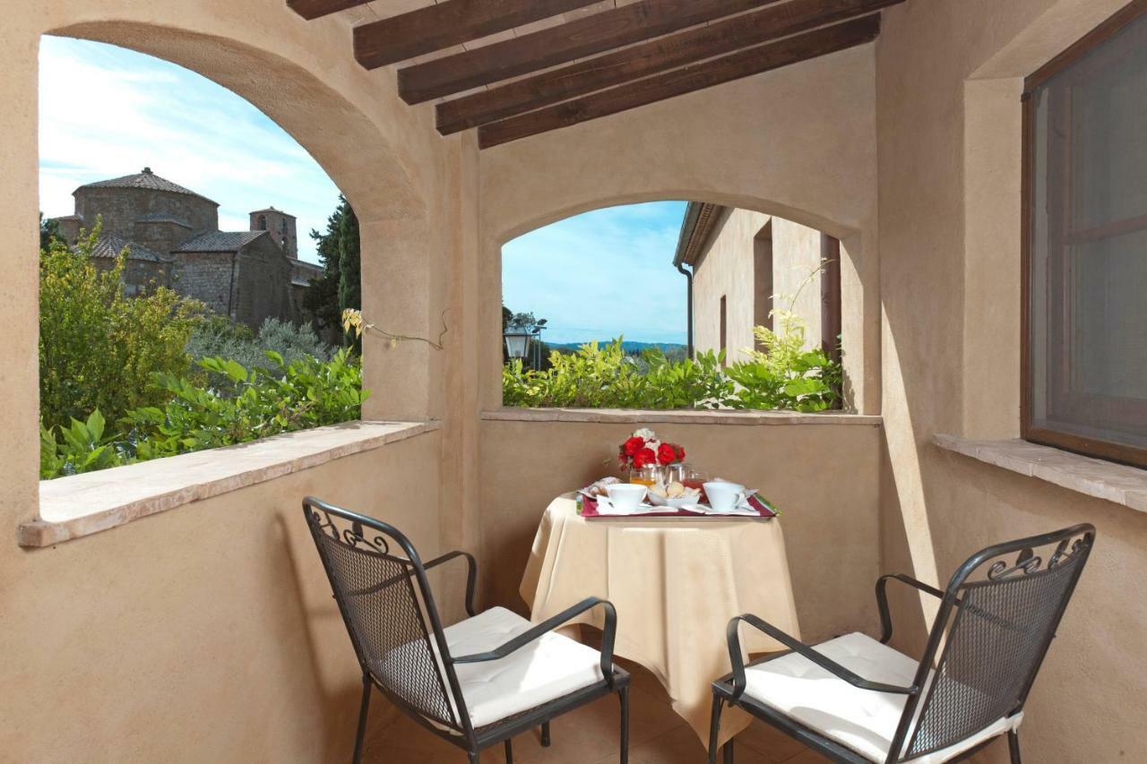 Sovana Hotel & Resort ภายนอก รูปภาพ