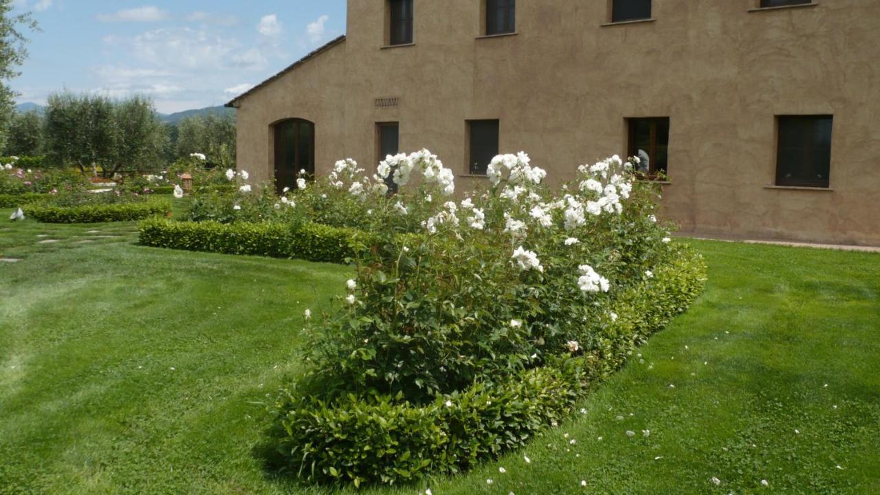 Sovana Hotel & Resort ภายนอก รูปภาพ
