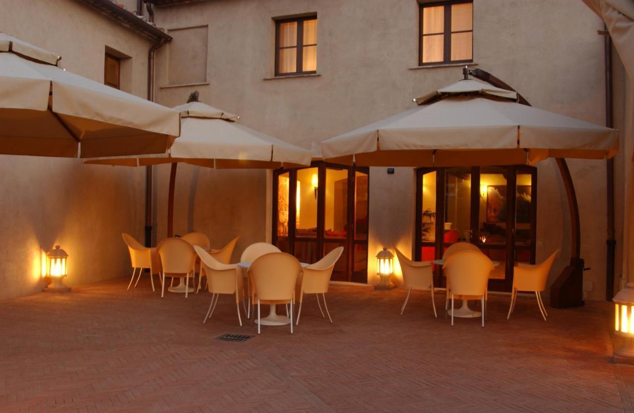 Sovana Hotel & Resort ภายนอก รูปภาพ