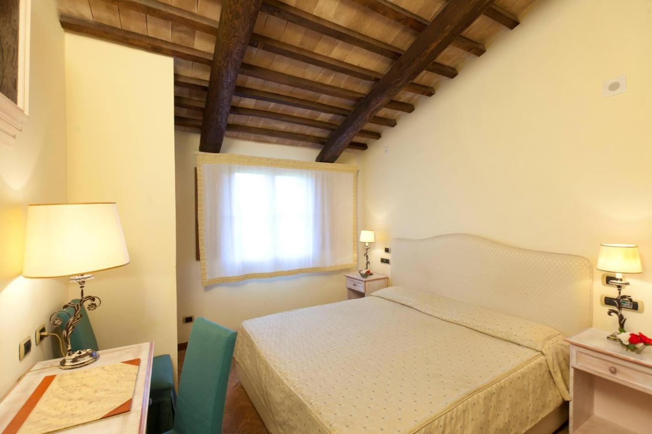 Sovana Hotel & Resort ภายนอก รูปภาพ